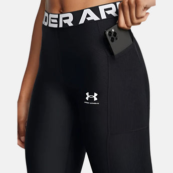 טייץ תרמי ספורט נשים אנדר ארמור צבע שחור מנדף זיעה Under Armour HeatGear Rib Legging