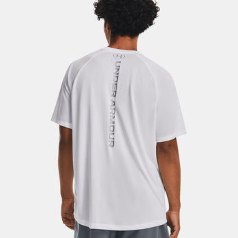 Under Armour UA Tech חולצת ספורט לגברים בצבע לבן מנדפת זיעה