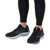 נעלי ריצה מיזונו לגברים מיזונו וויב אינספייר נעל מתקנת תומכות נעלי ספורט רחבות Mizuno WAVE INSPIRE 19 2E צבע שחור אפור