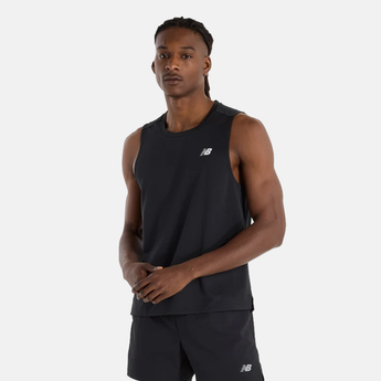 גופיית ריצה לגברים צבע שחור ניו באלאנס New Balance MT51800 BK